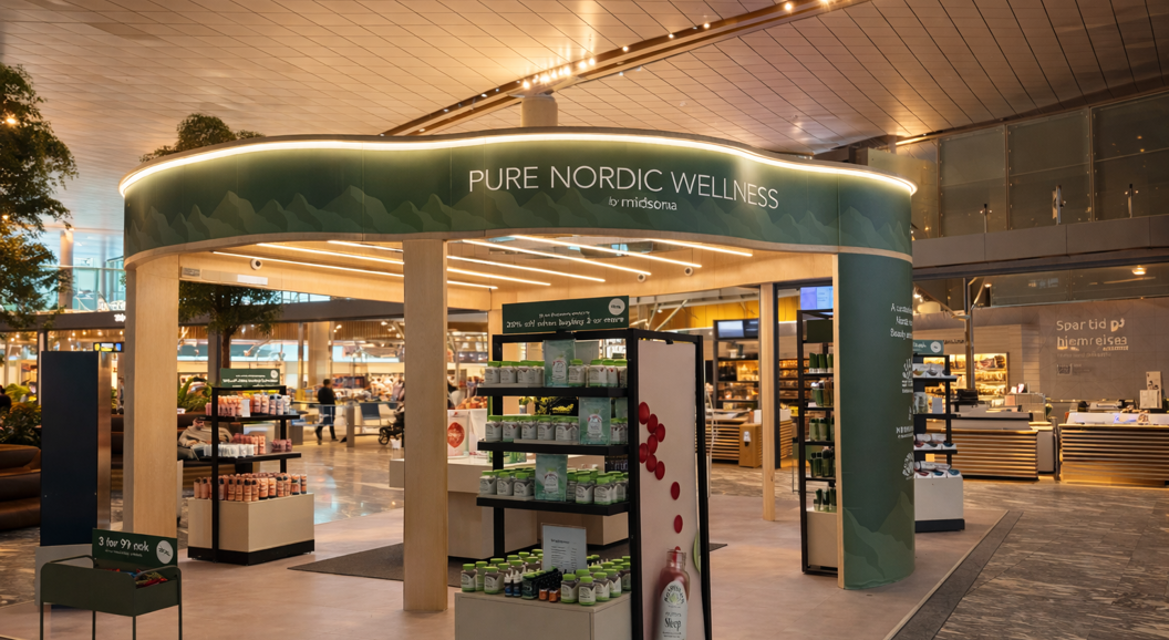 Front fasadebilde av Midsona popup med produkter i front. 